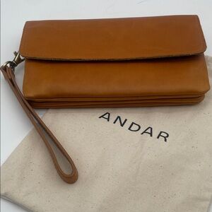 ANDAR Tan Leather Clutch